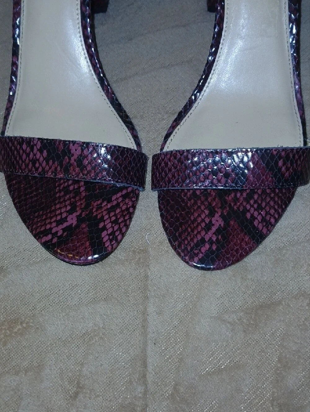 Vince Camuto Burgundy Leather Snake-Print Ankle Strap Block Heels Sz: 9.5